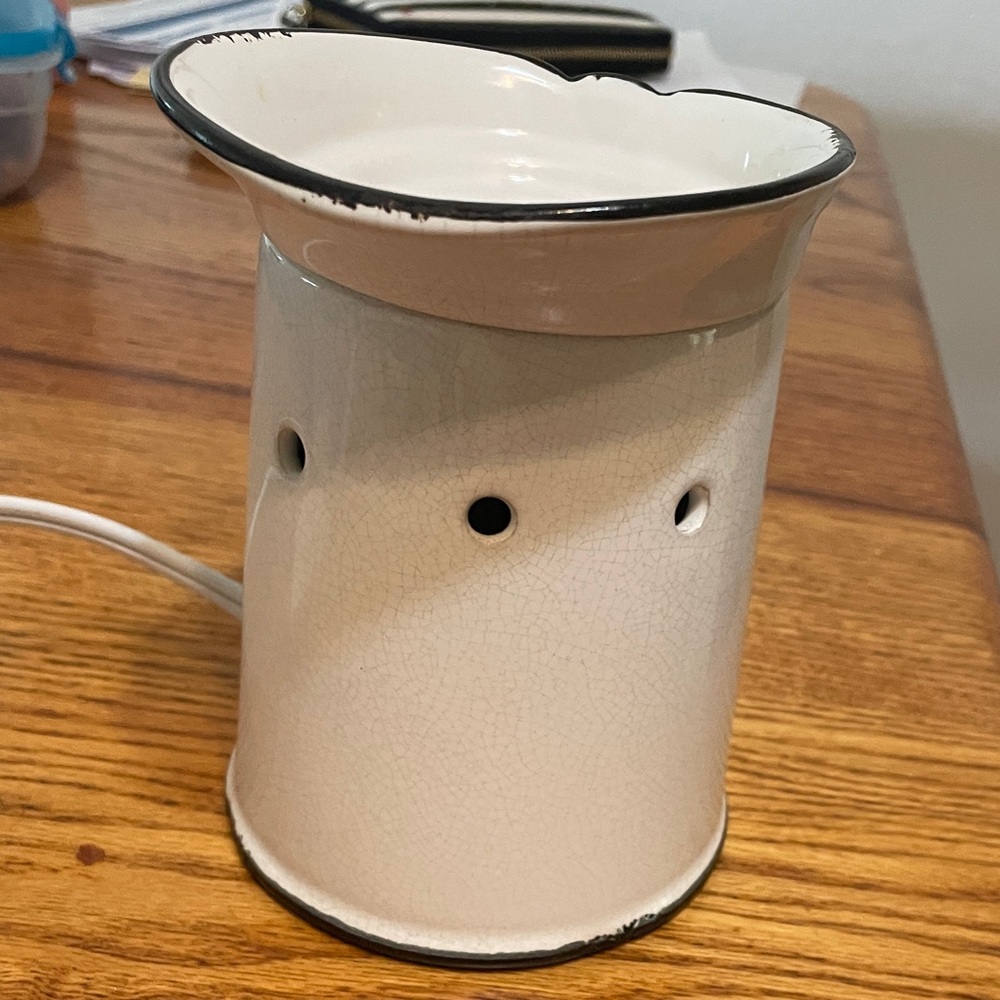 Scentsy Prairie Pitcher Warmer